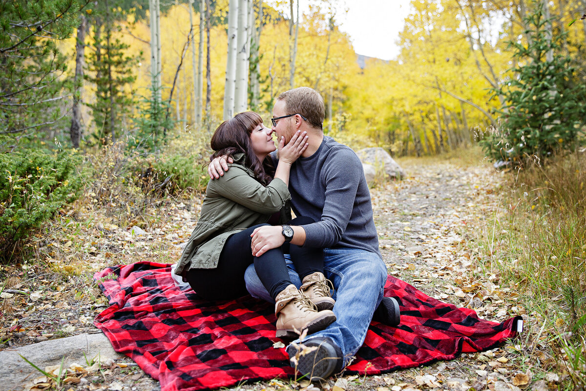 fall-themed-engagement-photo-session-guanella-pass-colorado