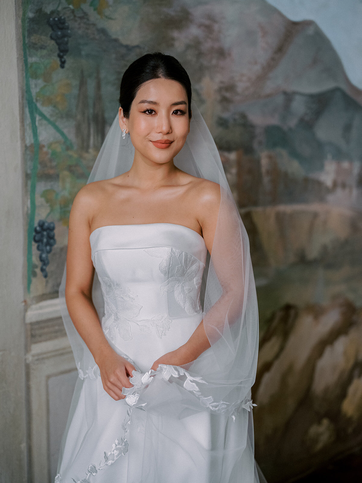 Eileen-and-Phillip_Wedding_Villa-Cetinale_Sneak-Peek_Redamancy-Photo-and-Film_017_websize (1)