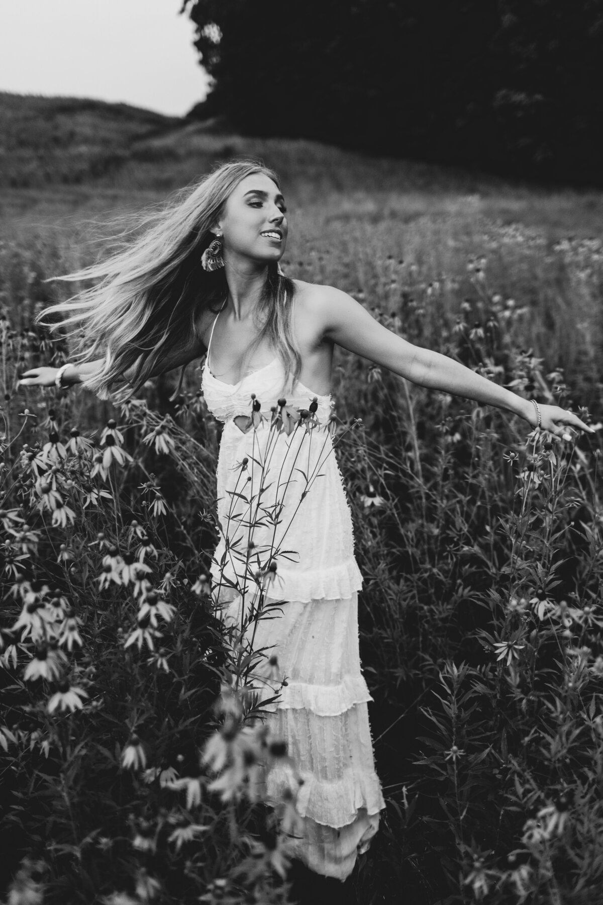 Annville-PA-Senior-Photos-Dancing-flower-field-sunset-Central-PA