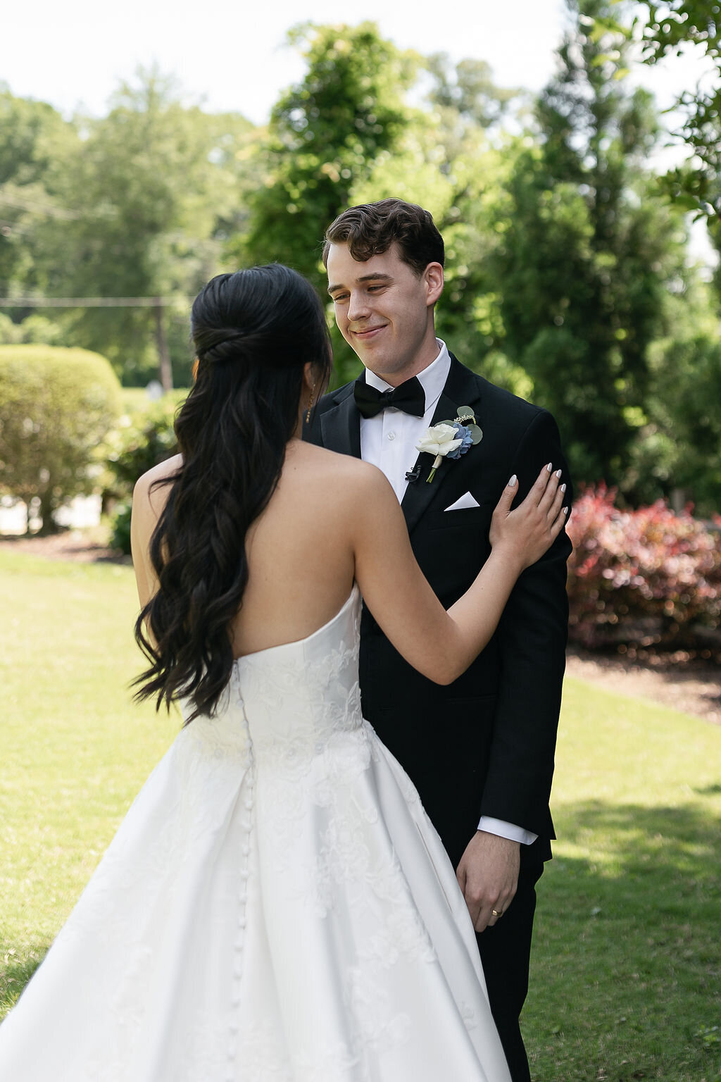 Elegant bridal hair and makeup for a timeless Augusta wedding celebration
