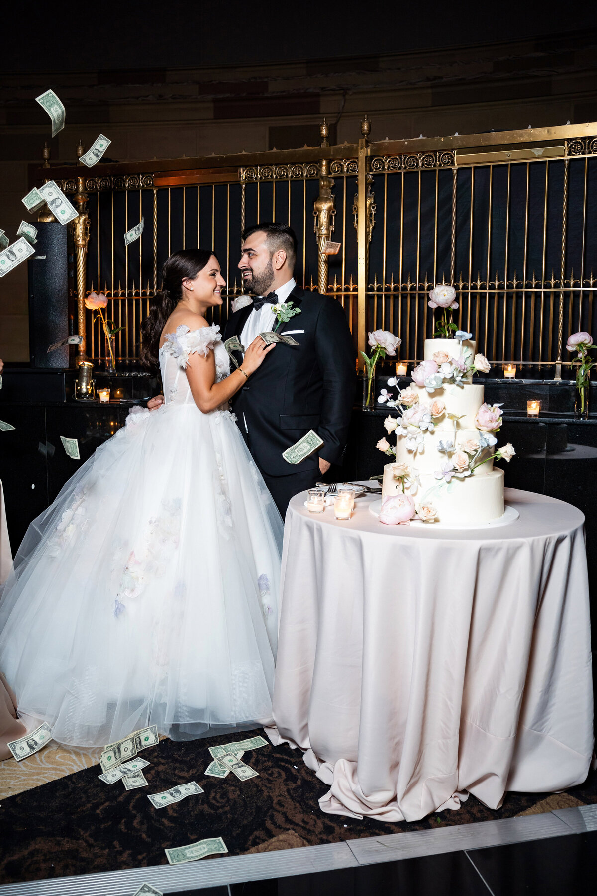 emma-cleary-new-york-nyc-wedding-photographer-videographer-venue-gotham-hall-23