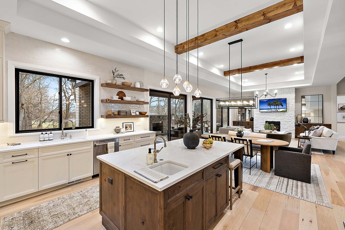 15-70802 Renata New Staging-15