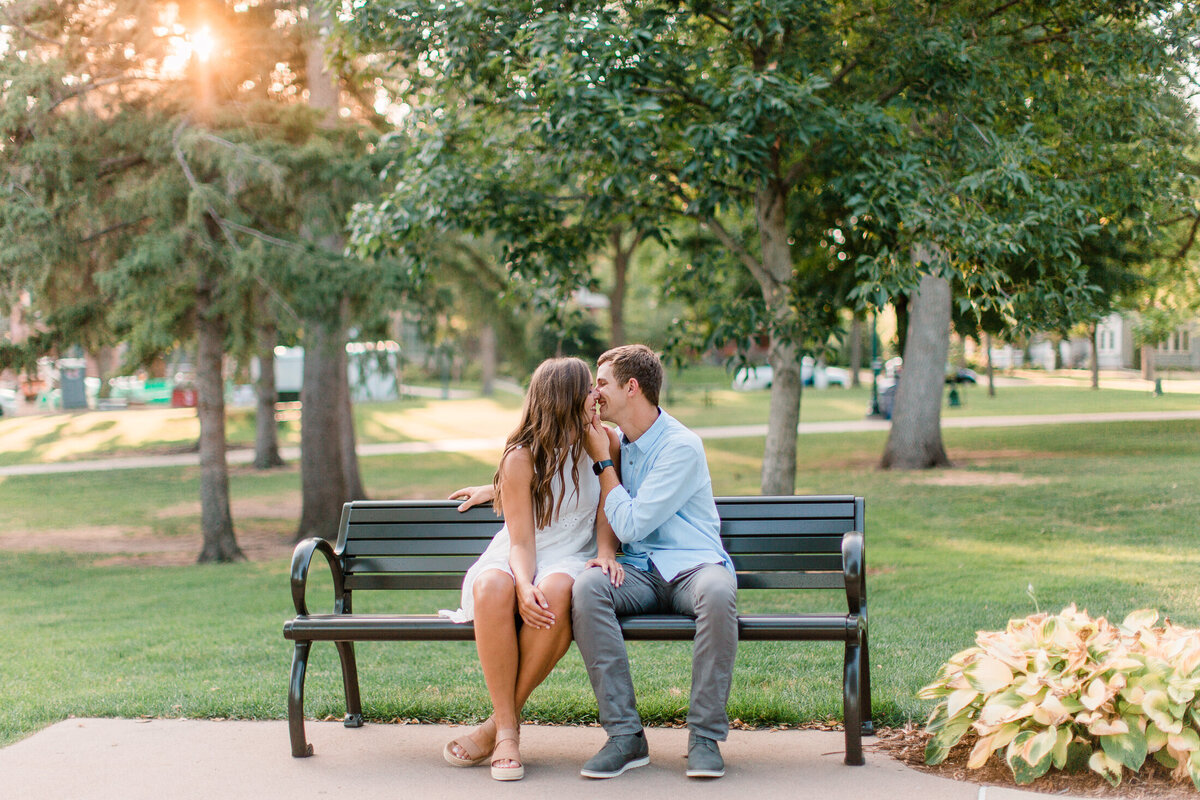 Engagement Pictures || © Emily Mitton Photography-4