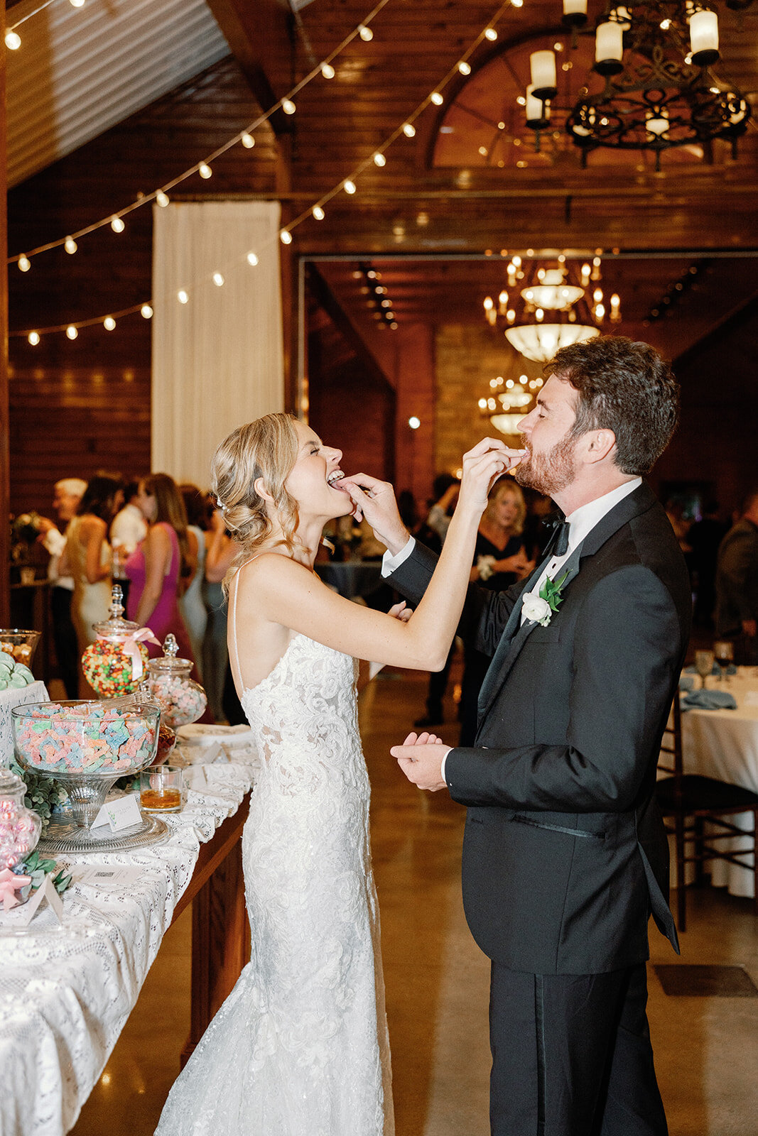 Nicole&ScottWedding_Reception-589