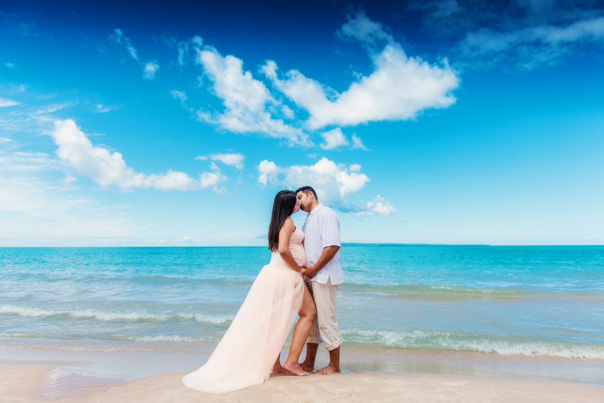 glen arbor michigan beach maternity pictures