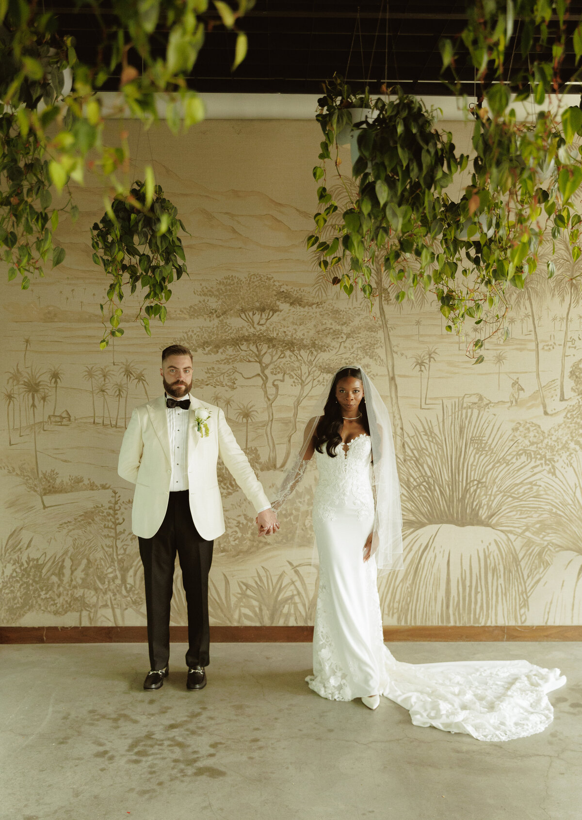 Hotel Haya Tampa wedding coordinated by Day of Details