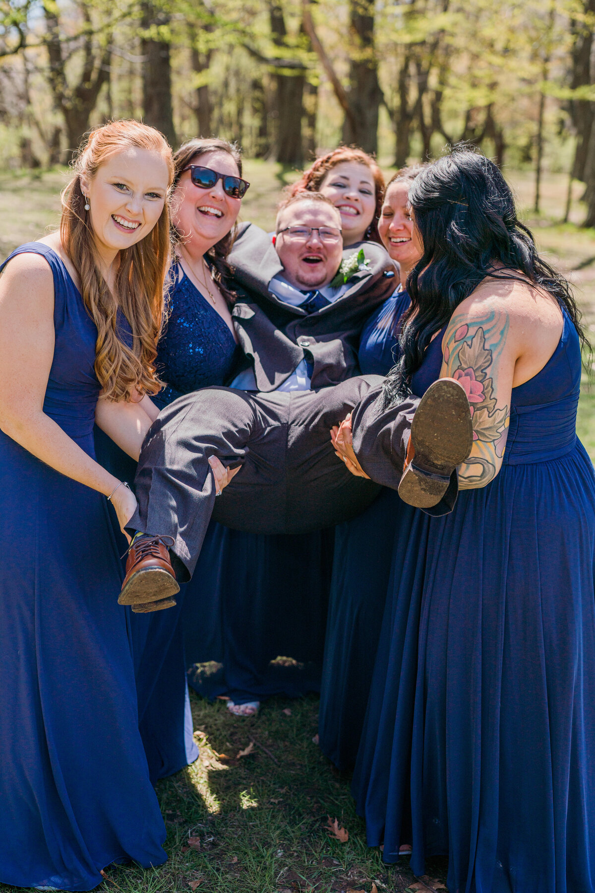 rochester-wedding-roar-nightclub-wonder-in-adagio-lgbtq-wedding-photographer-25