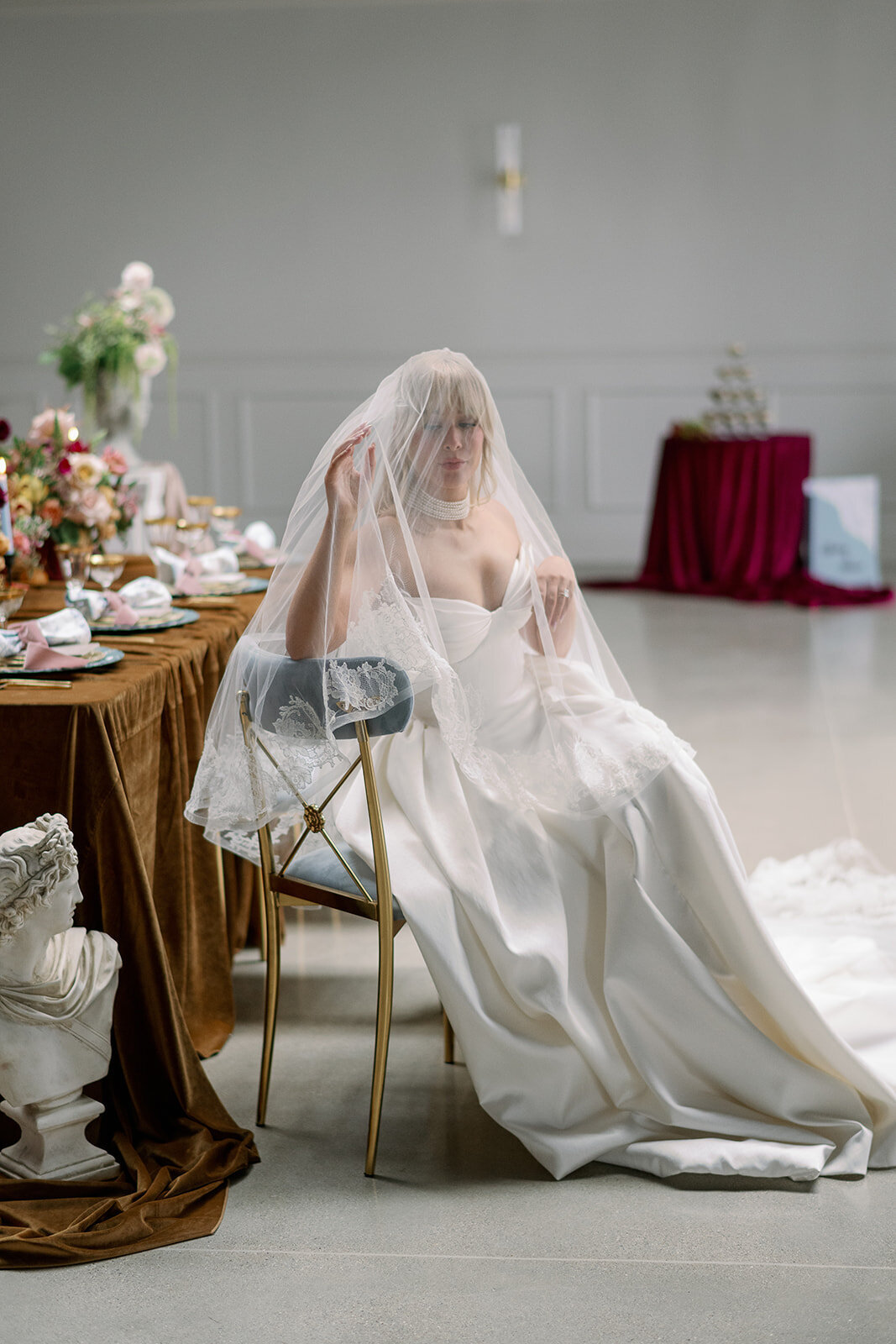 Chicago's top photographer hosting workshop at new blank slate perfect backdrop event and wedding venue