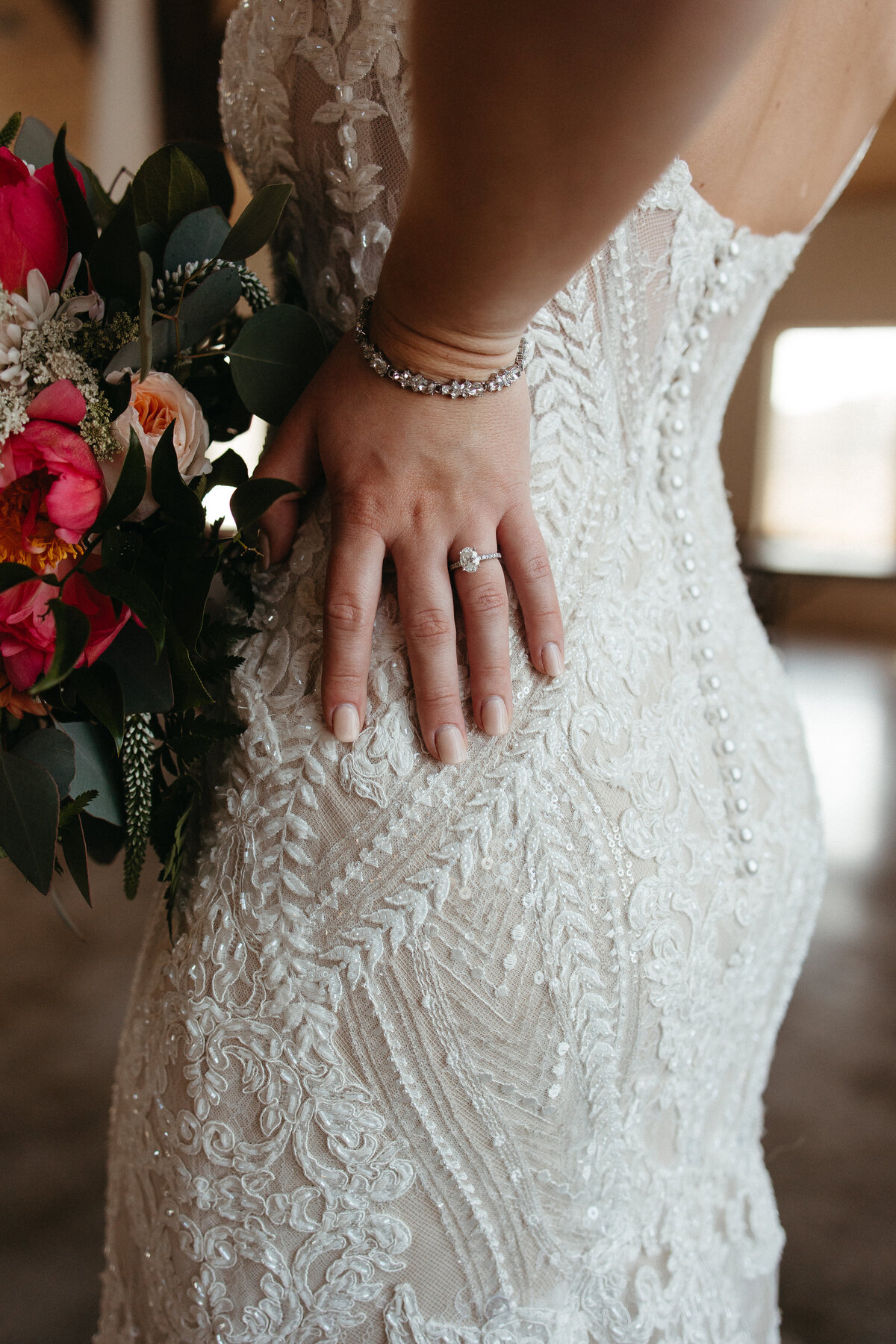 La-bonne-vie-bridal-session-texas-wedding-photographer-leah-thomason-5