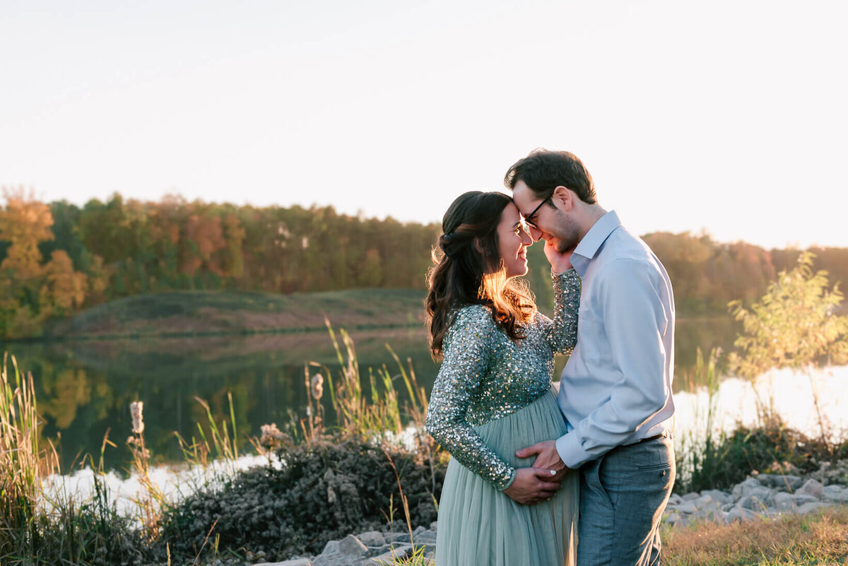 maternity-photoshoot-ideas-4
