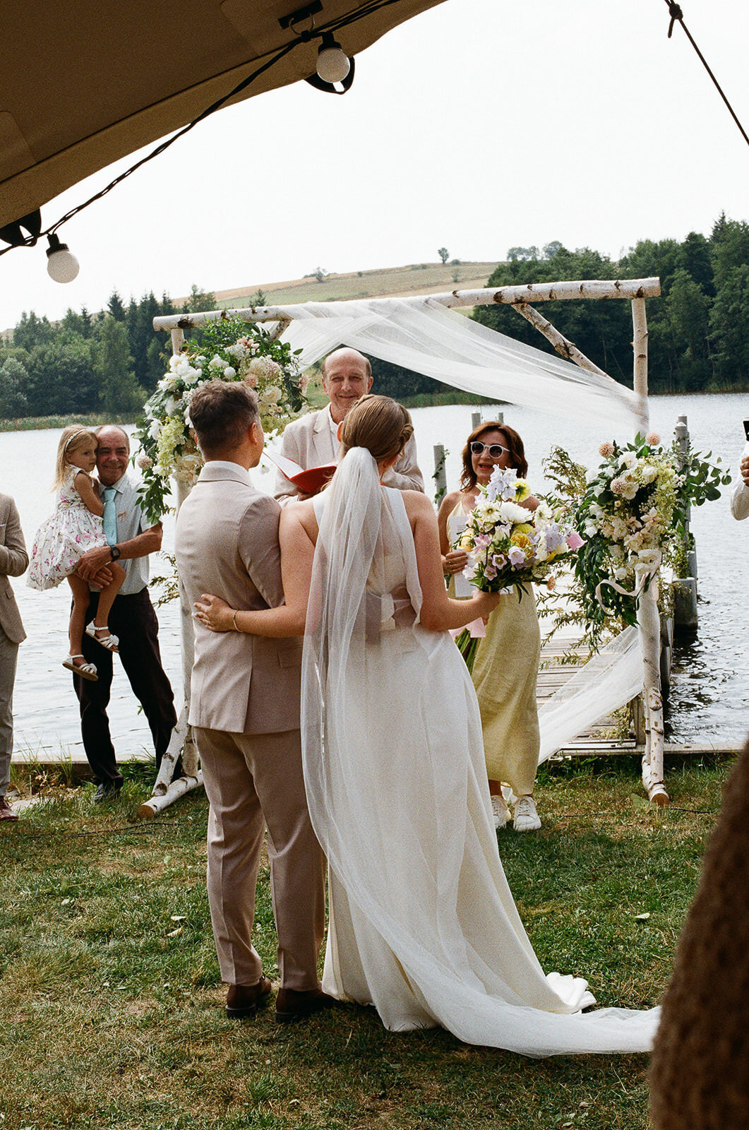 film-wedding-photography-czech-republic-stepanka-matej29