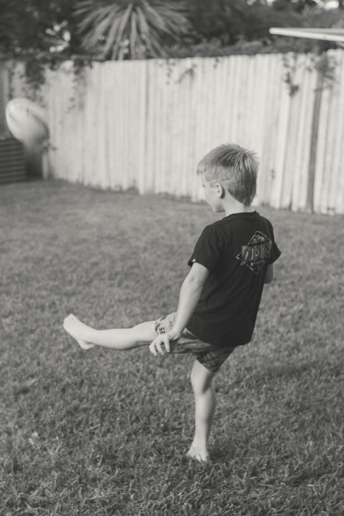 Apr19-SaundersFamily-BW-2