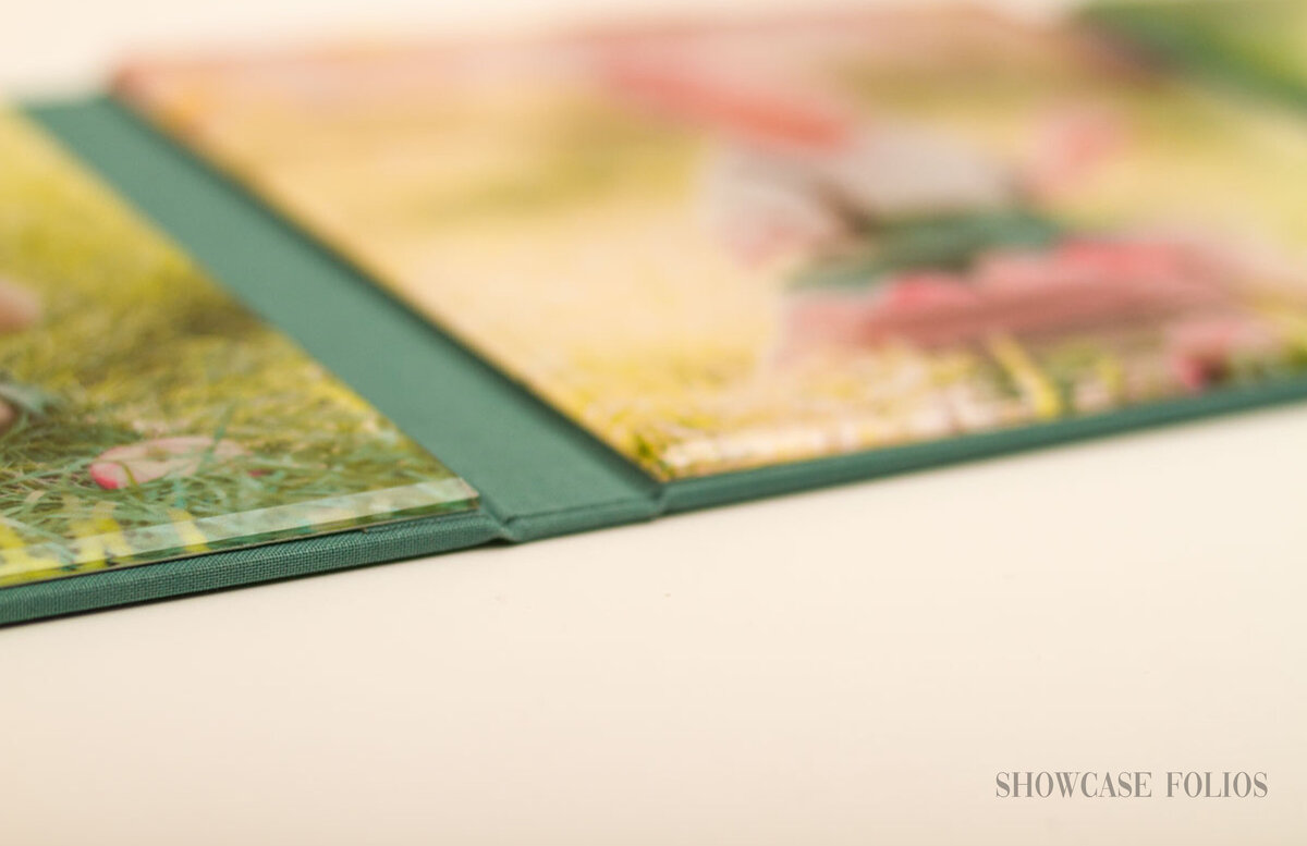 Showcase Folios 5