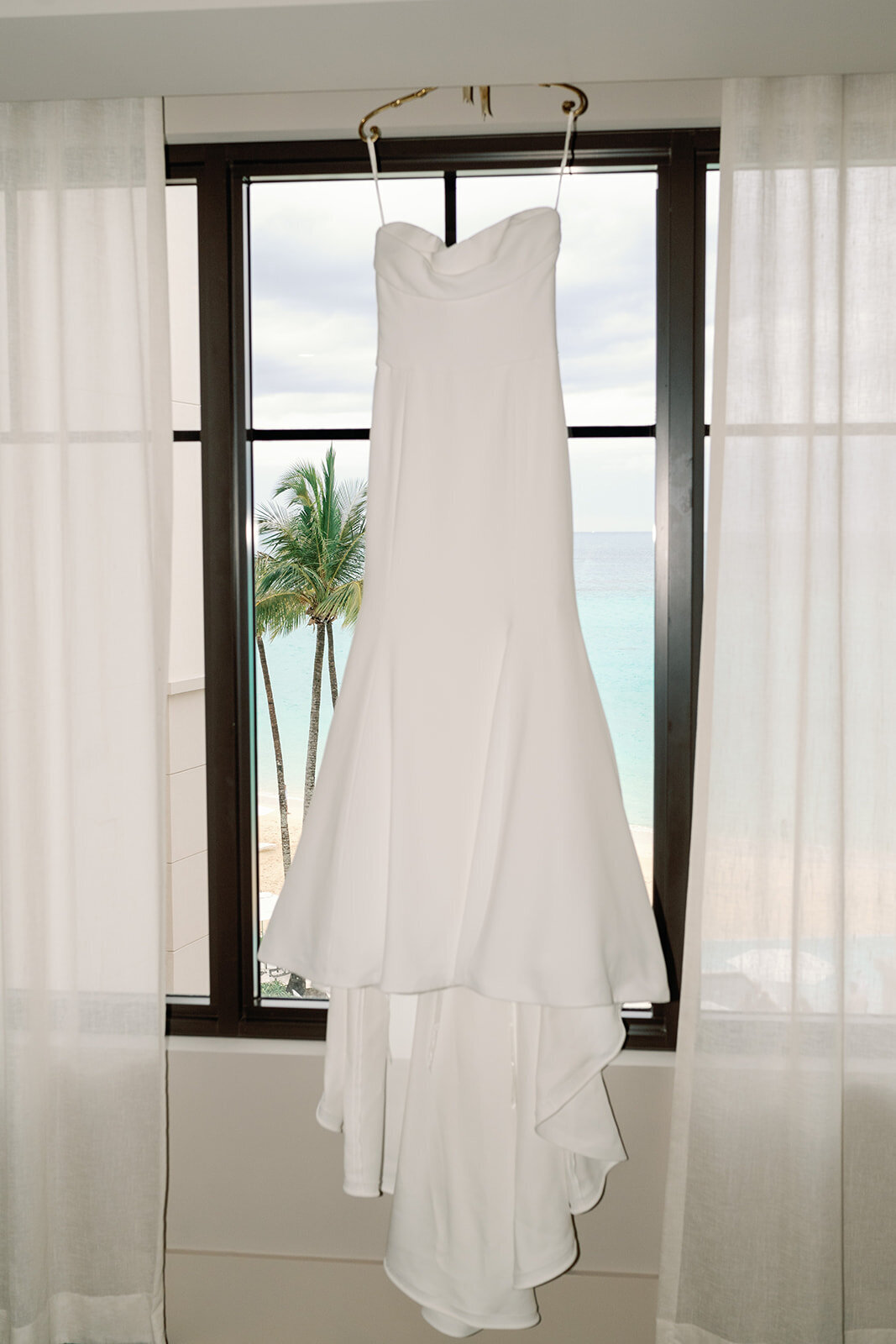 Hayley+Zach_Wedding_SNEAK_FoxtailCo_-57