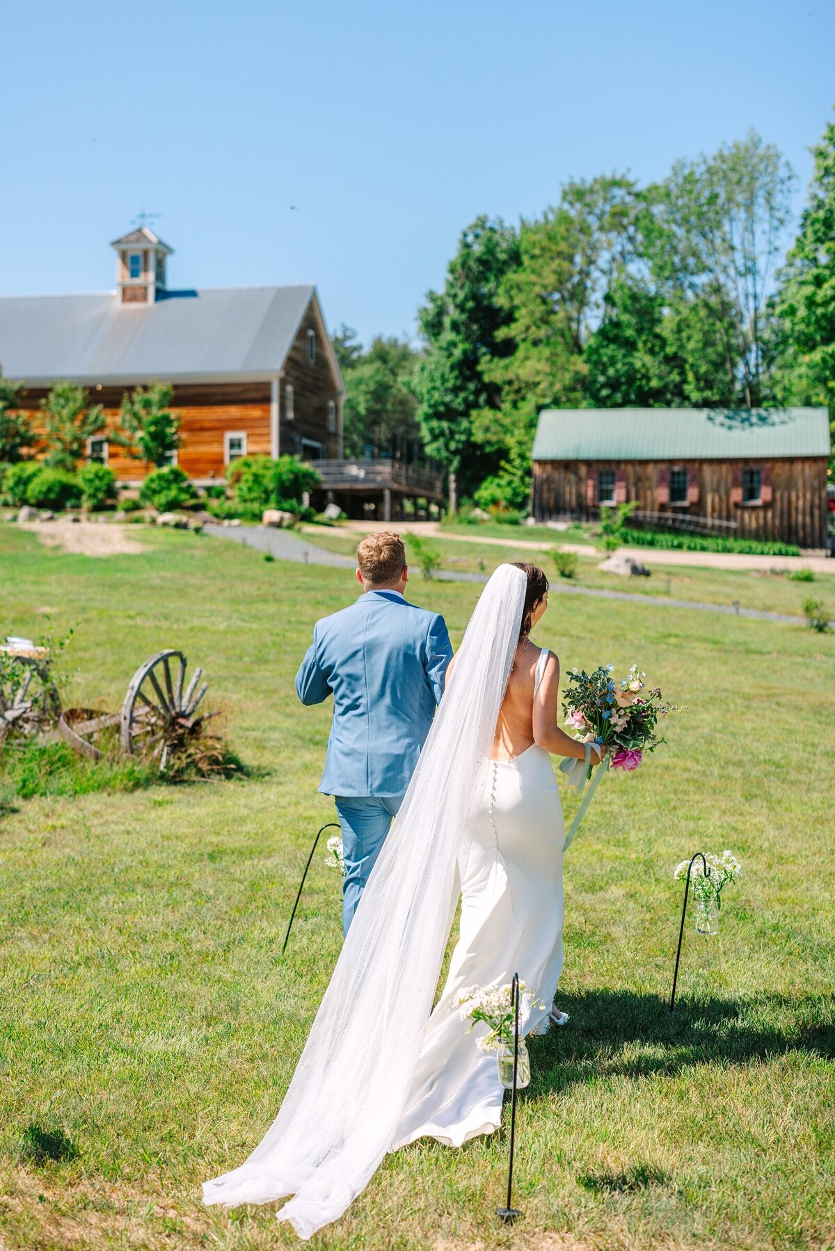 Wildflower_Inspired_Sunny_Colorful_Wedding_Photography_Preserve_at_Chocorua_New_Hampshire_0033