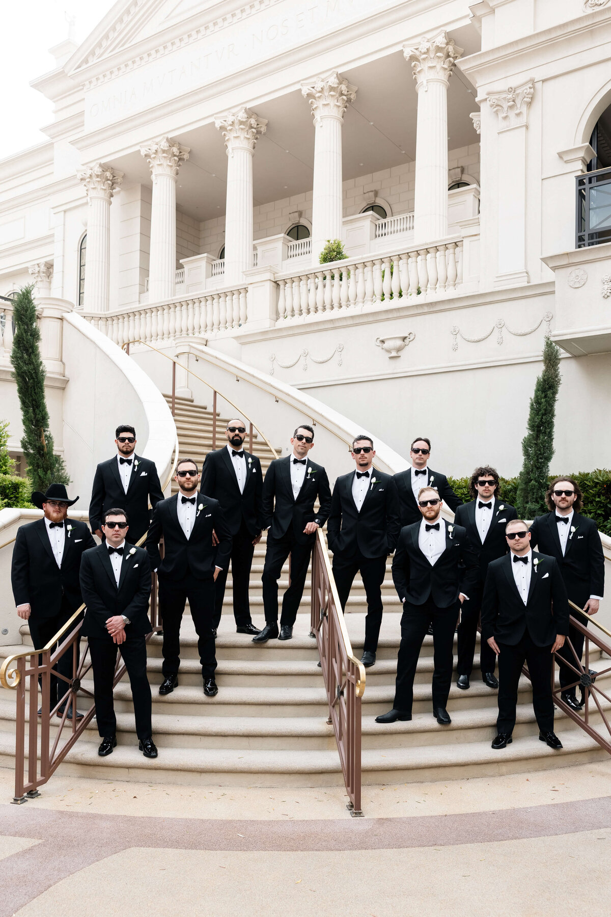 11riskyexposure_samantha-rydge_las-vegas-elopement-photography