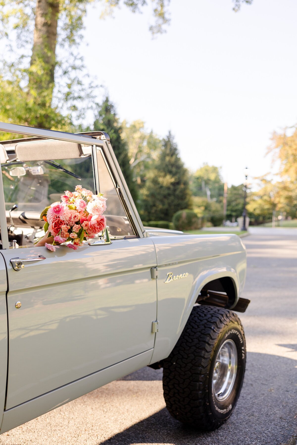 vintage get away car