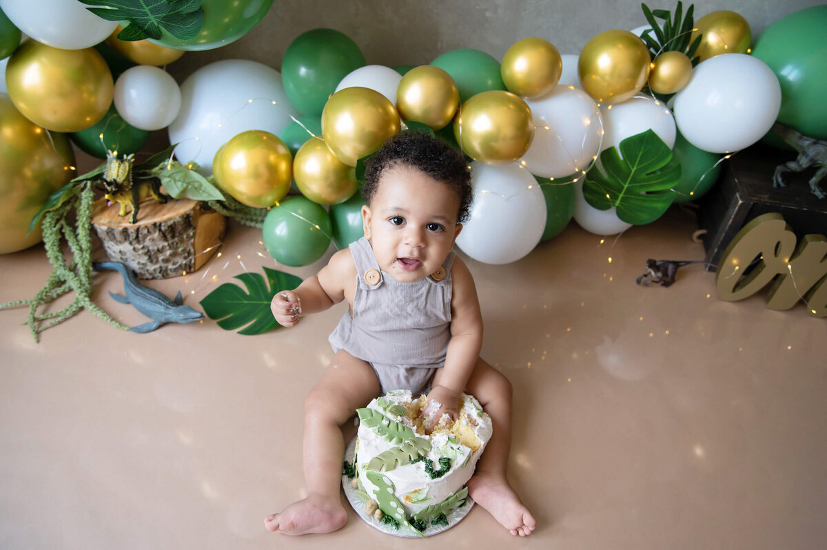 cake-smash-photographer-Burlington-72