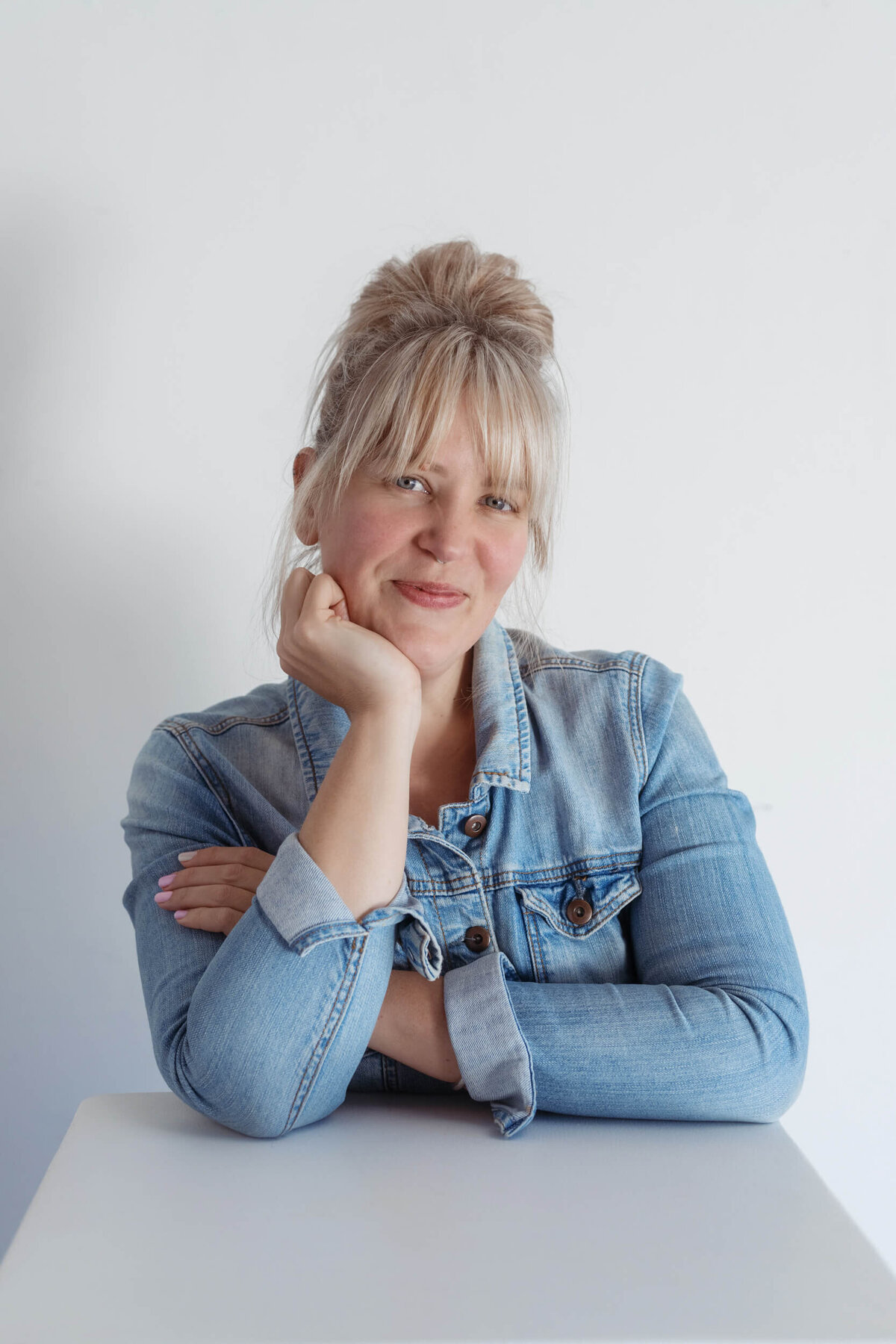The Portrait Boutique Sunshine Coast Portrait Headshot Photographer_Chloe_Web-7108