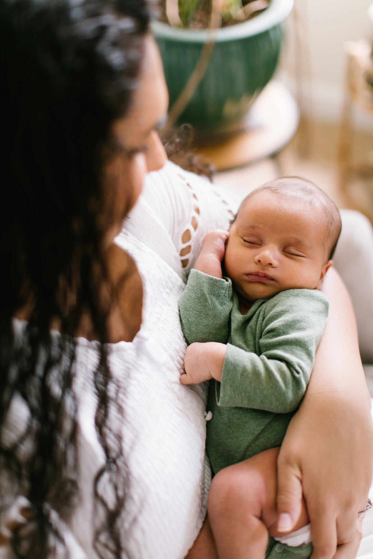 Luka-Below-Newborn-session_Danielle-Pearce_54
