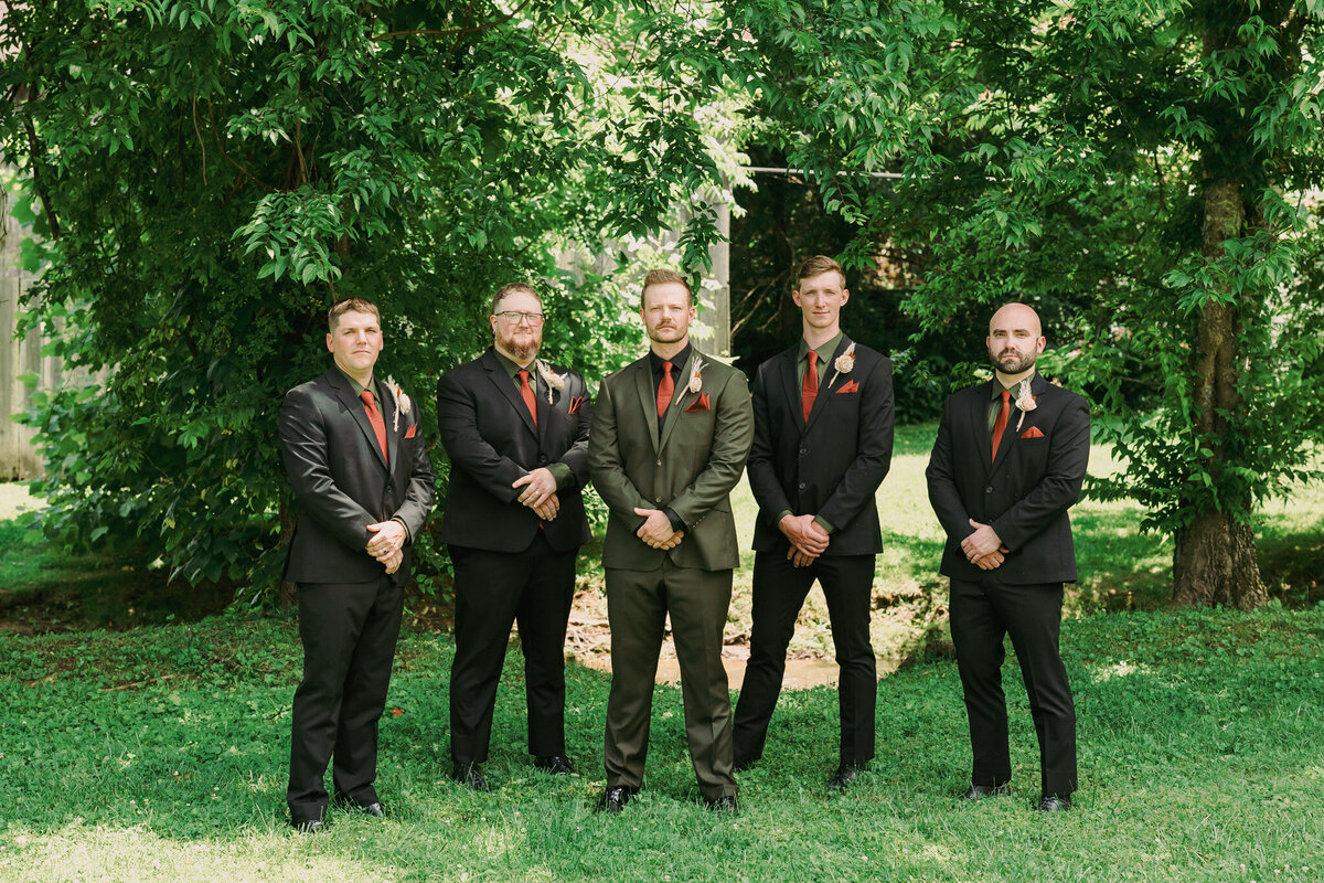 4 Points Farm Groom and Groomsmen (2)