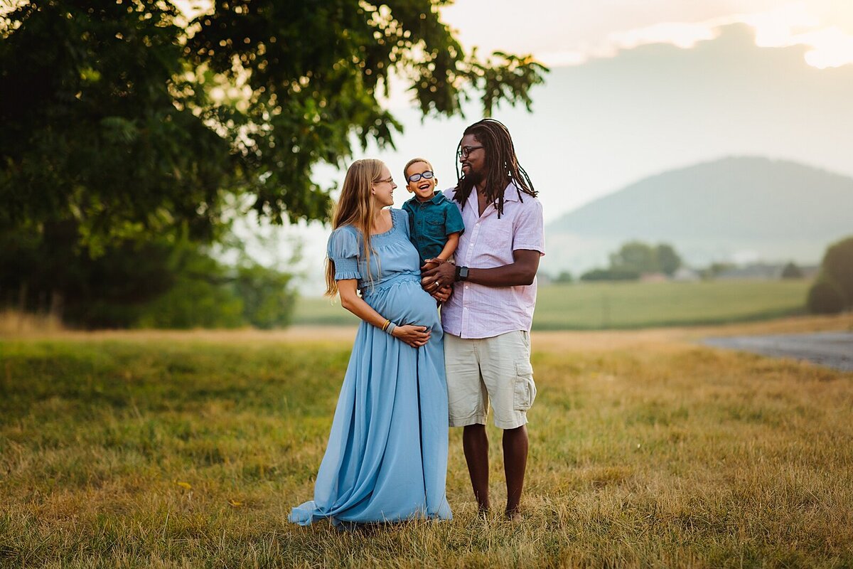 Mom and Dad with son in Harrisonburg VA maternity pictures