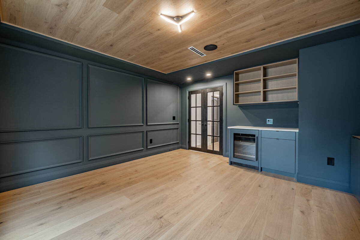 112 E 19th Ave-37