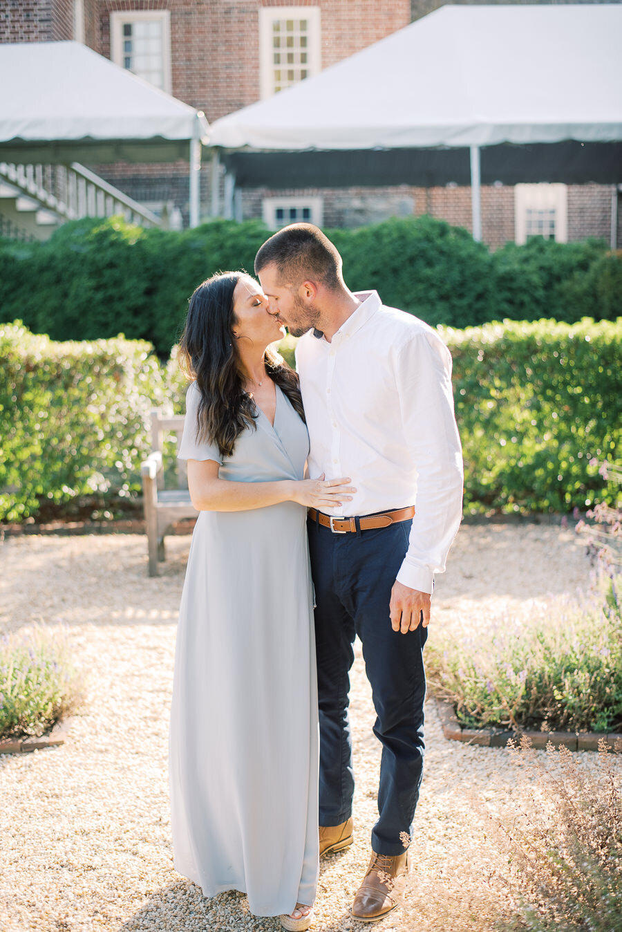 William_Paca_Gardens_Engagement_Session_Megan_Harris_Photography-3