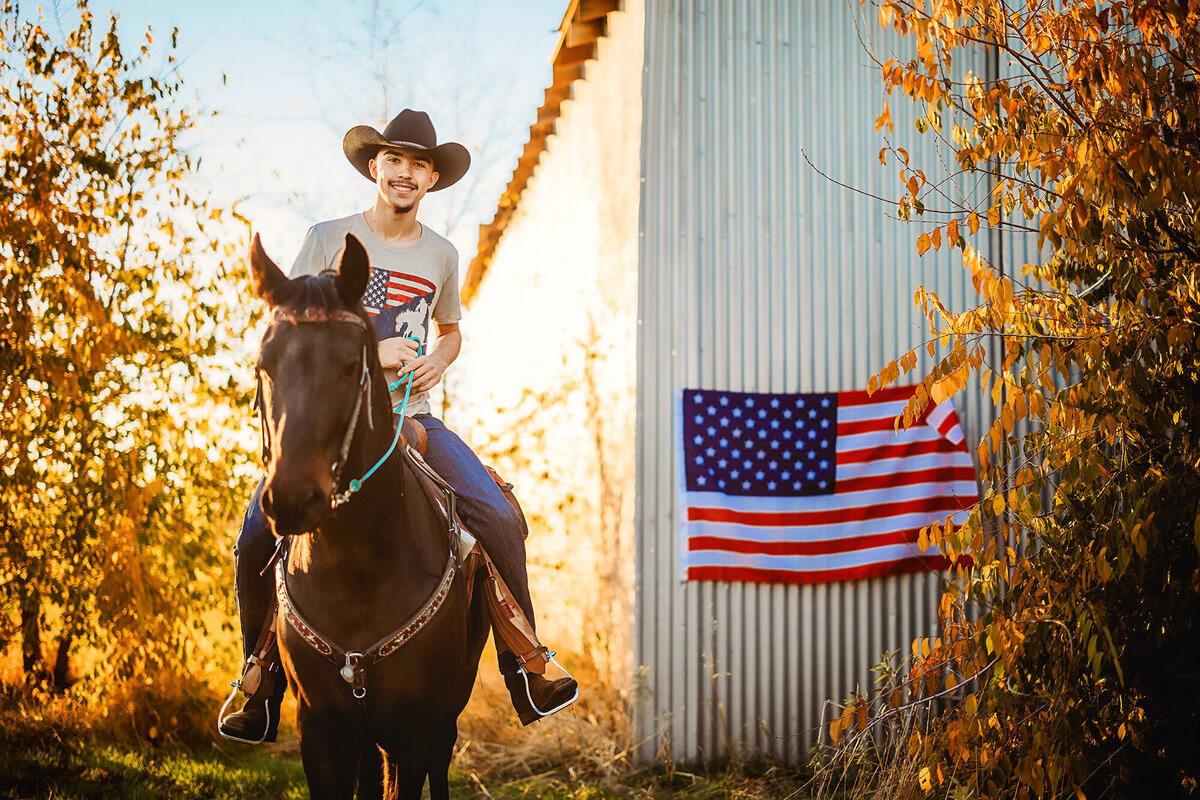 Folsom-senior-photographer