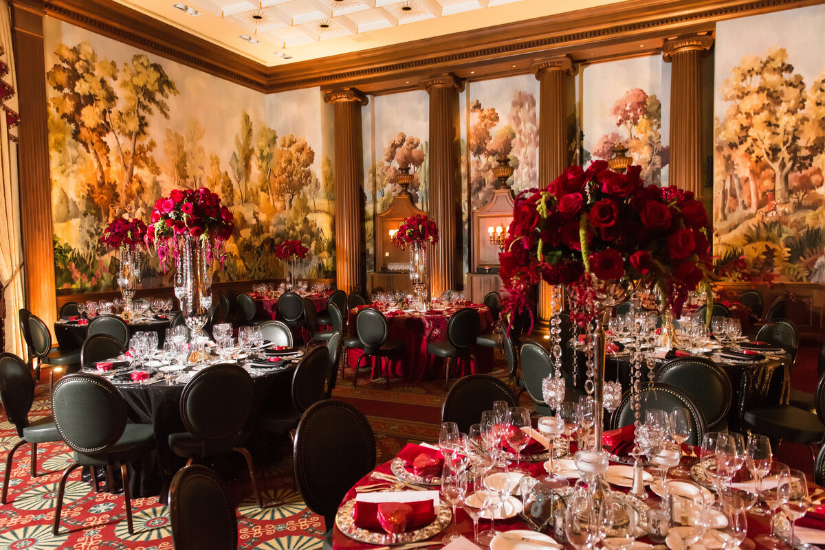 elegant weddings with lots of red roses