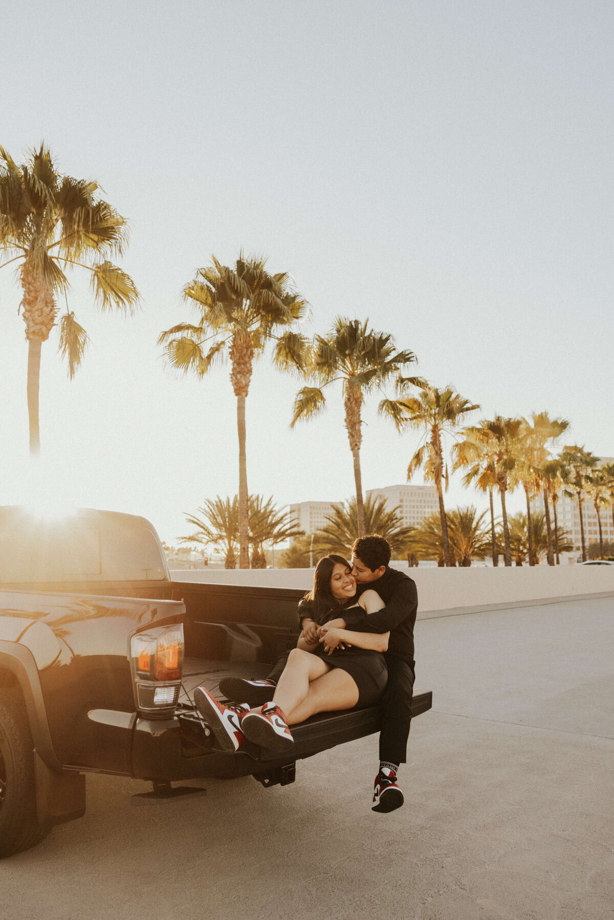 irvine-spectrum-golden-hour-couple-romance
