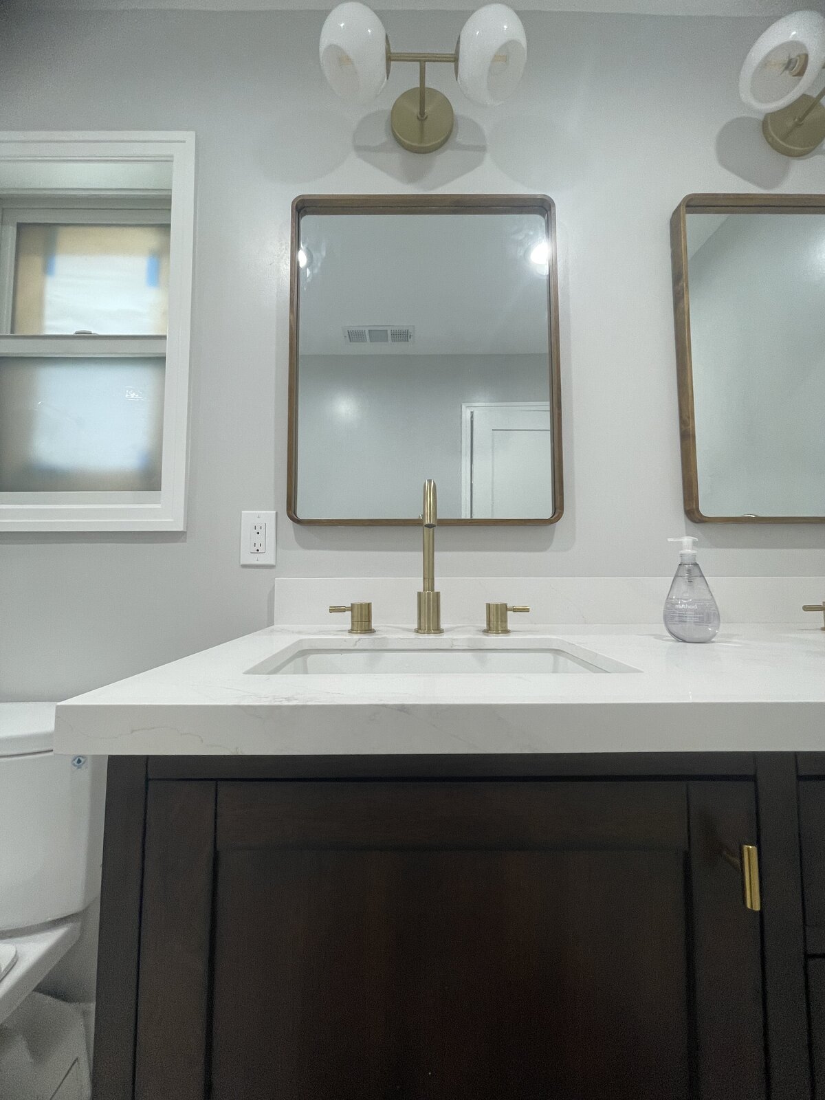 Bathroom28