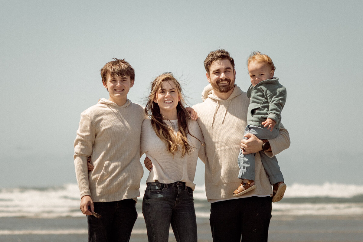 Oregon Coast Cannon Beach Family Couples Photos Portland Vancouver PNW Photographer