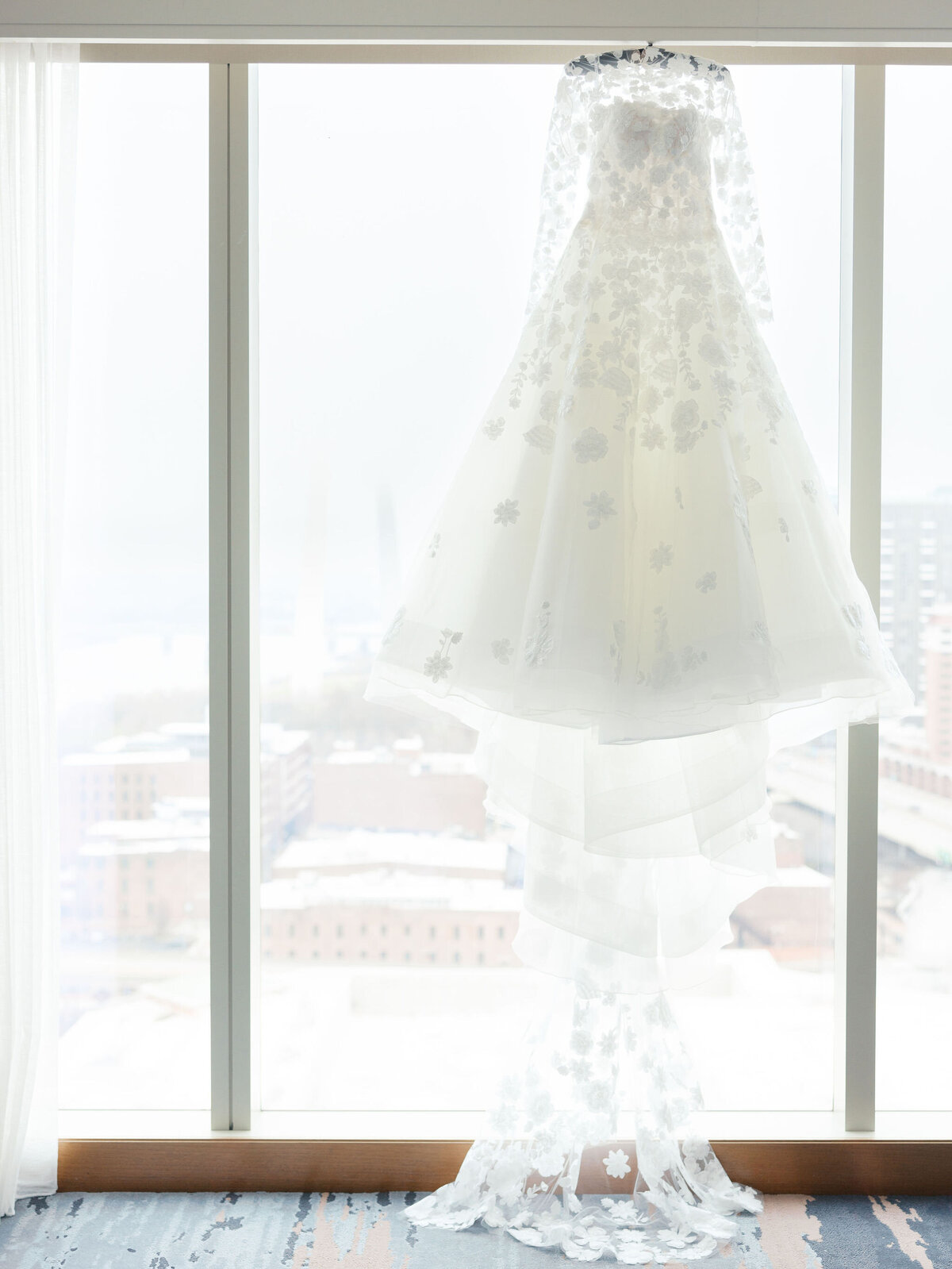 sarahharvey_ditostoweddingpreview414368