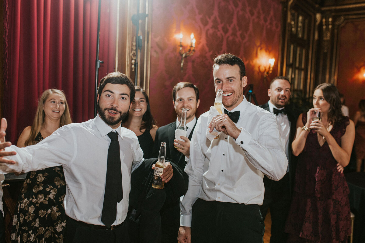 WELLING-FLORES.Wedding.EngineersClub-rcptn-186