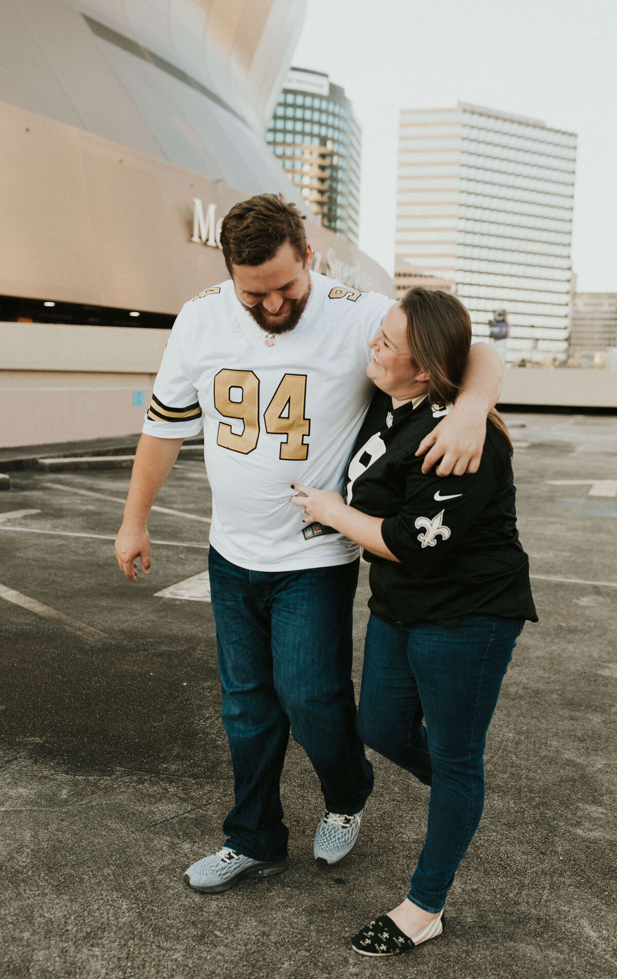 superdome-new-orleans-engagement-photo-18