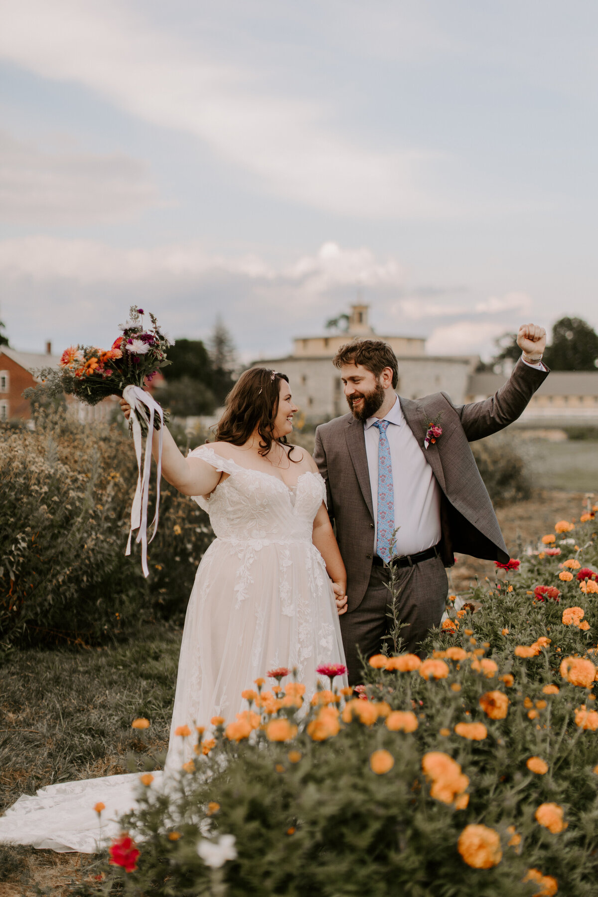 Botanical-summer-wedding-at-hancock-shaker-village-berkshires-21