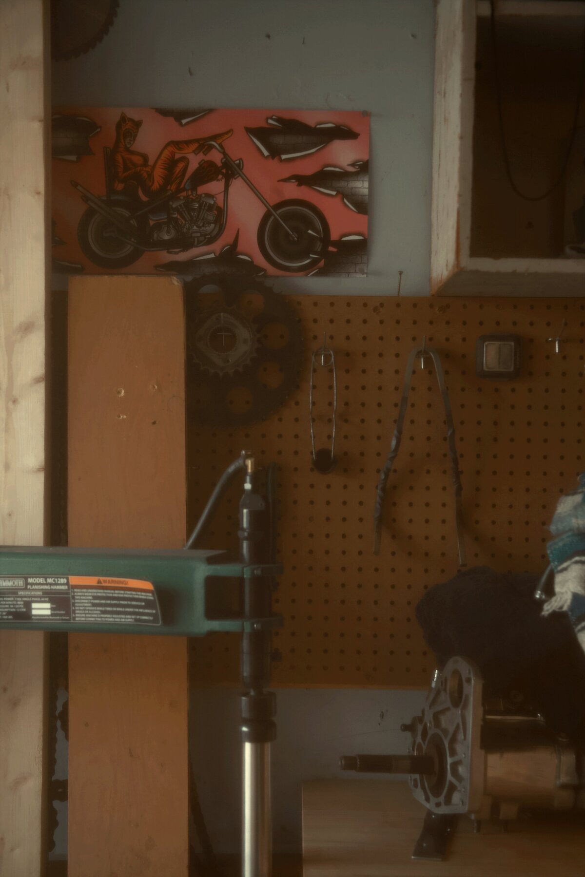 Keenzo Metal Fabrication Branding Session Vancouver 18