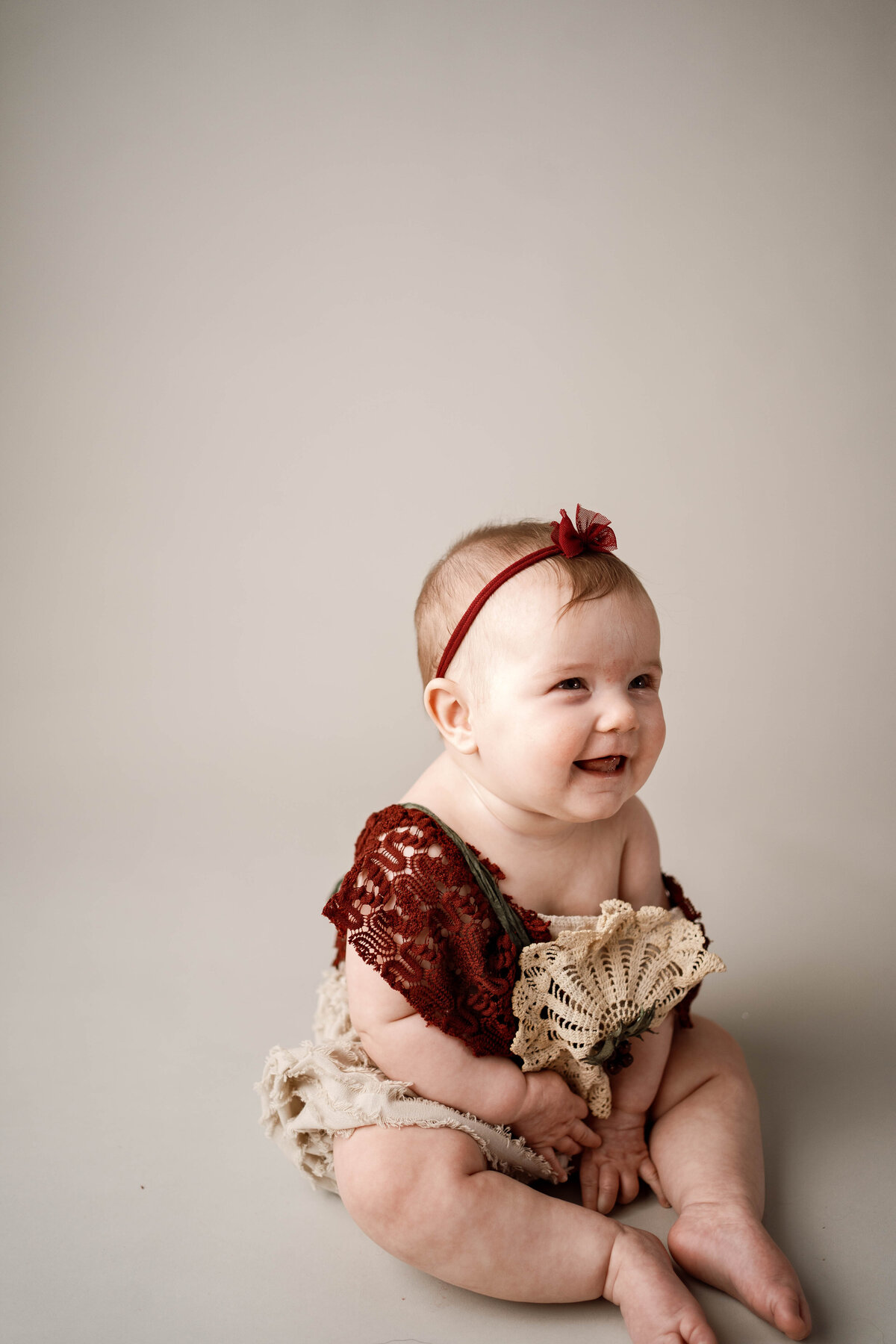 averyh-sunprairiemilestonephotographer--10