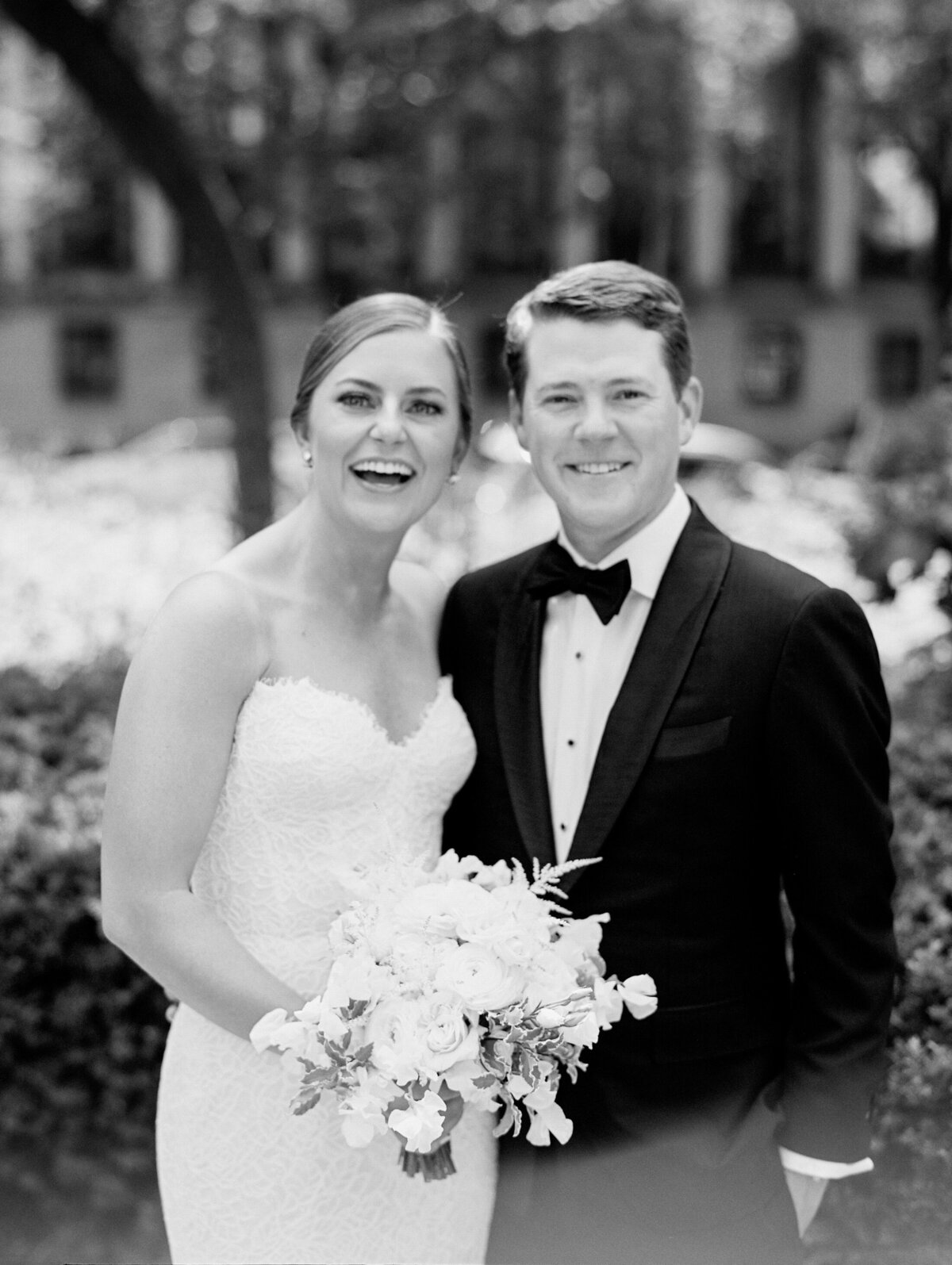 st-james-chapel-wedding-chicago-23