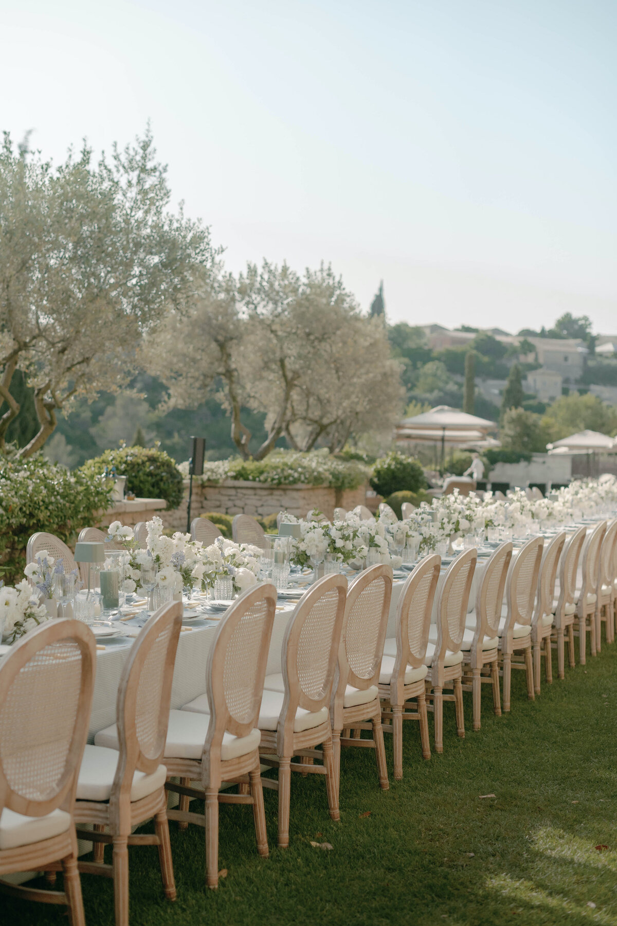 Wedding-Bastide-de-Gordes-Provence-florist36