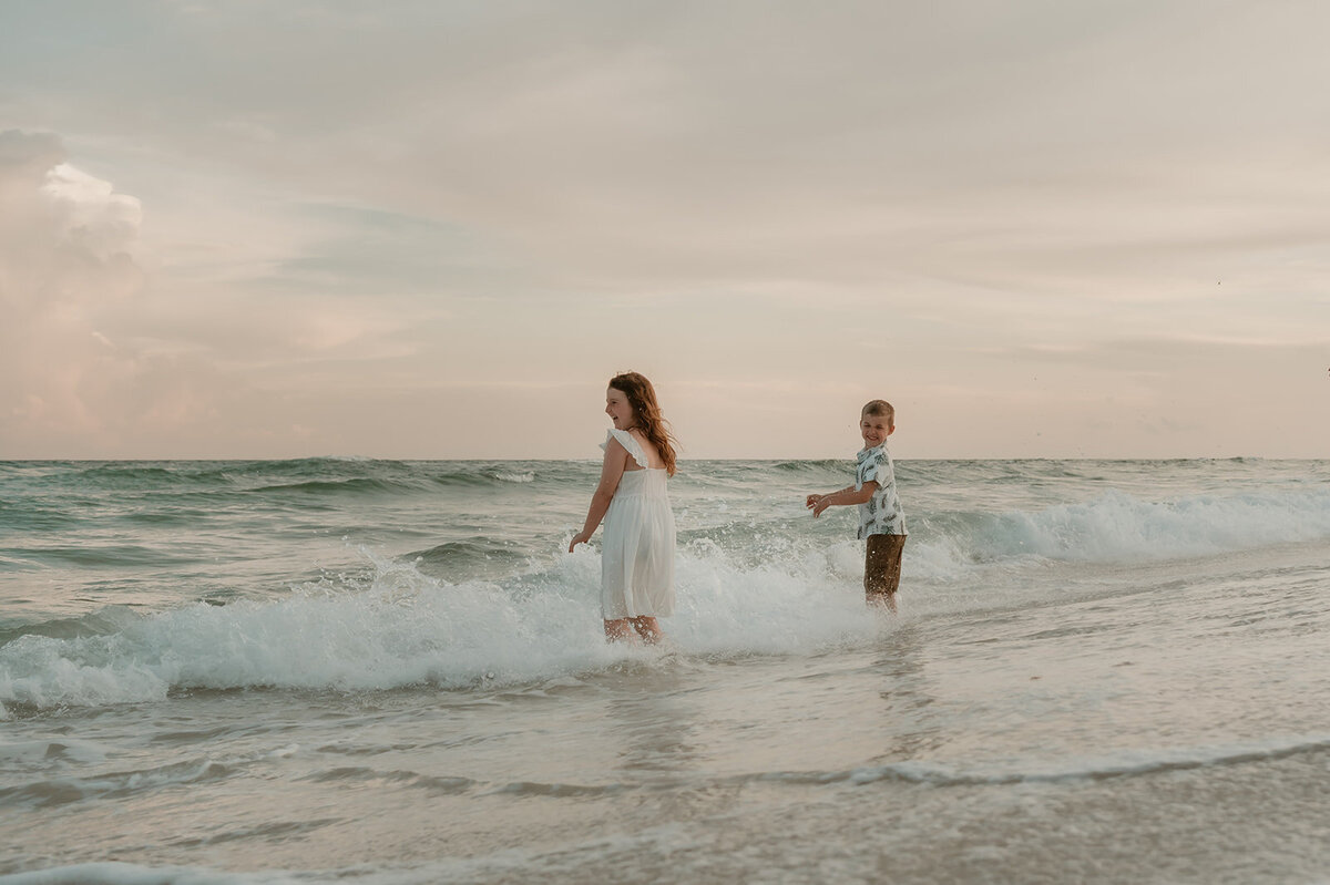 Pensacola Beach Florida Family photographer (22)