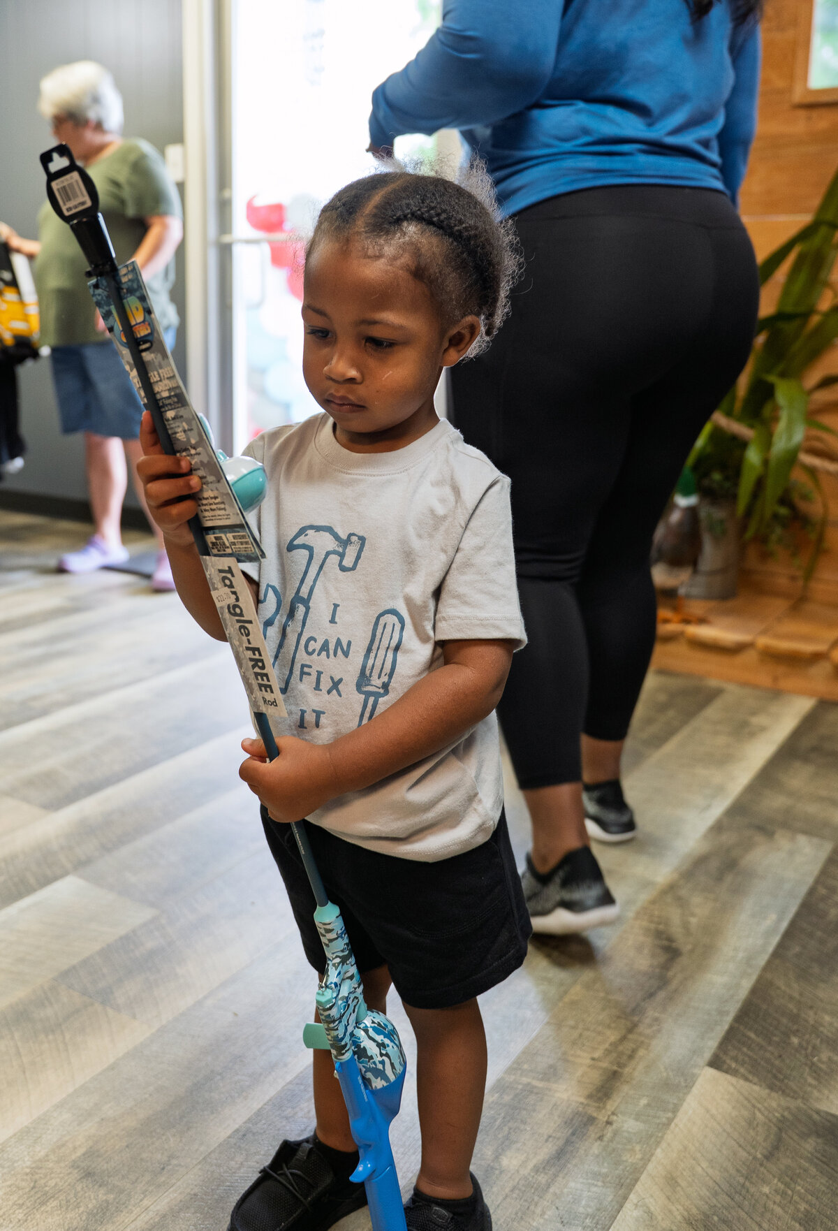 Patrick Queen Tackle Shop Grand Opening-101
