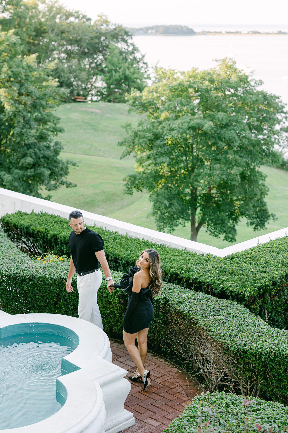 Vanderbilt Museum Long Island Engagement Session-1