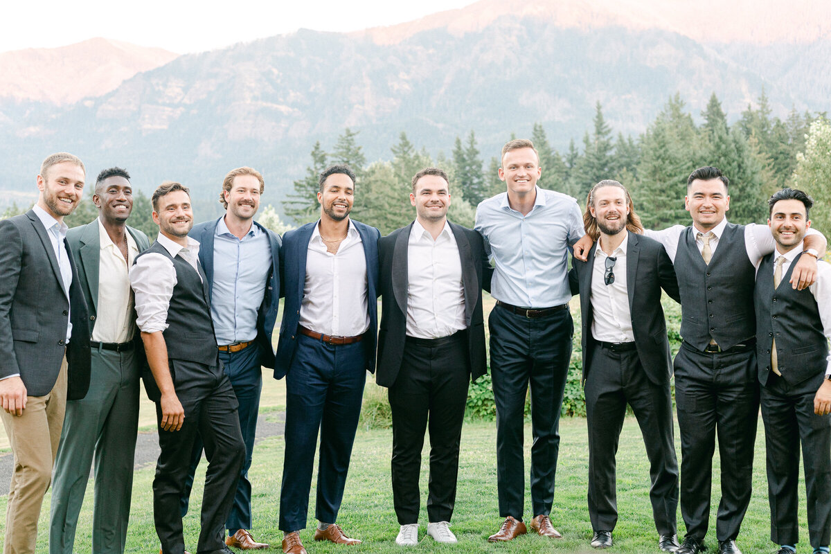 Portland OR Wedding Photographer Chantal Sokhorn Photography Skamania Lodge Stevenson Washington-639