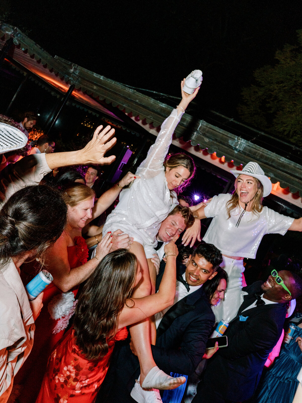 Sarah + Ainsley Filoli California Wedding Sneak Peeks Cassie Valente Photography 0098