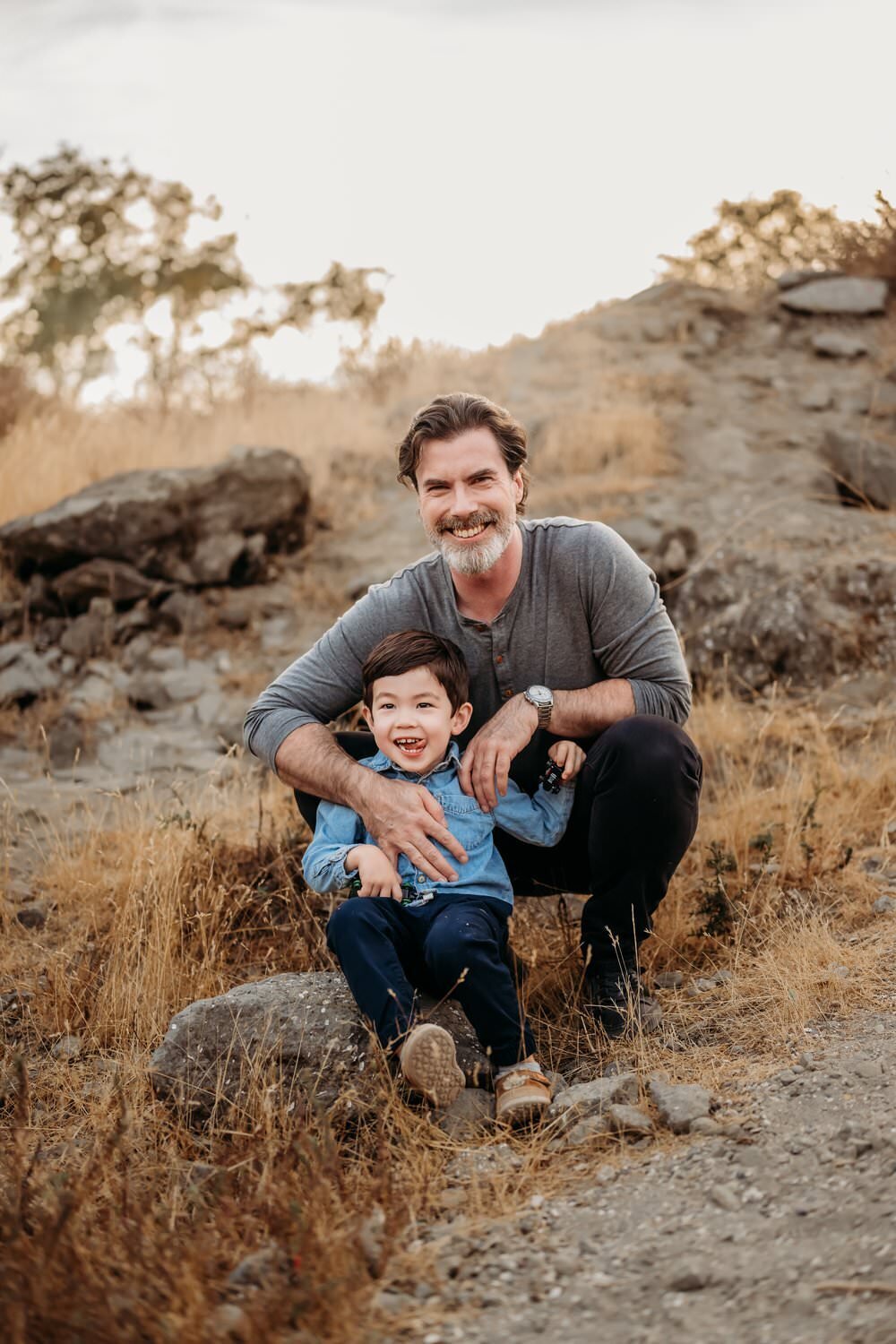 fall-family-photos-father-son