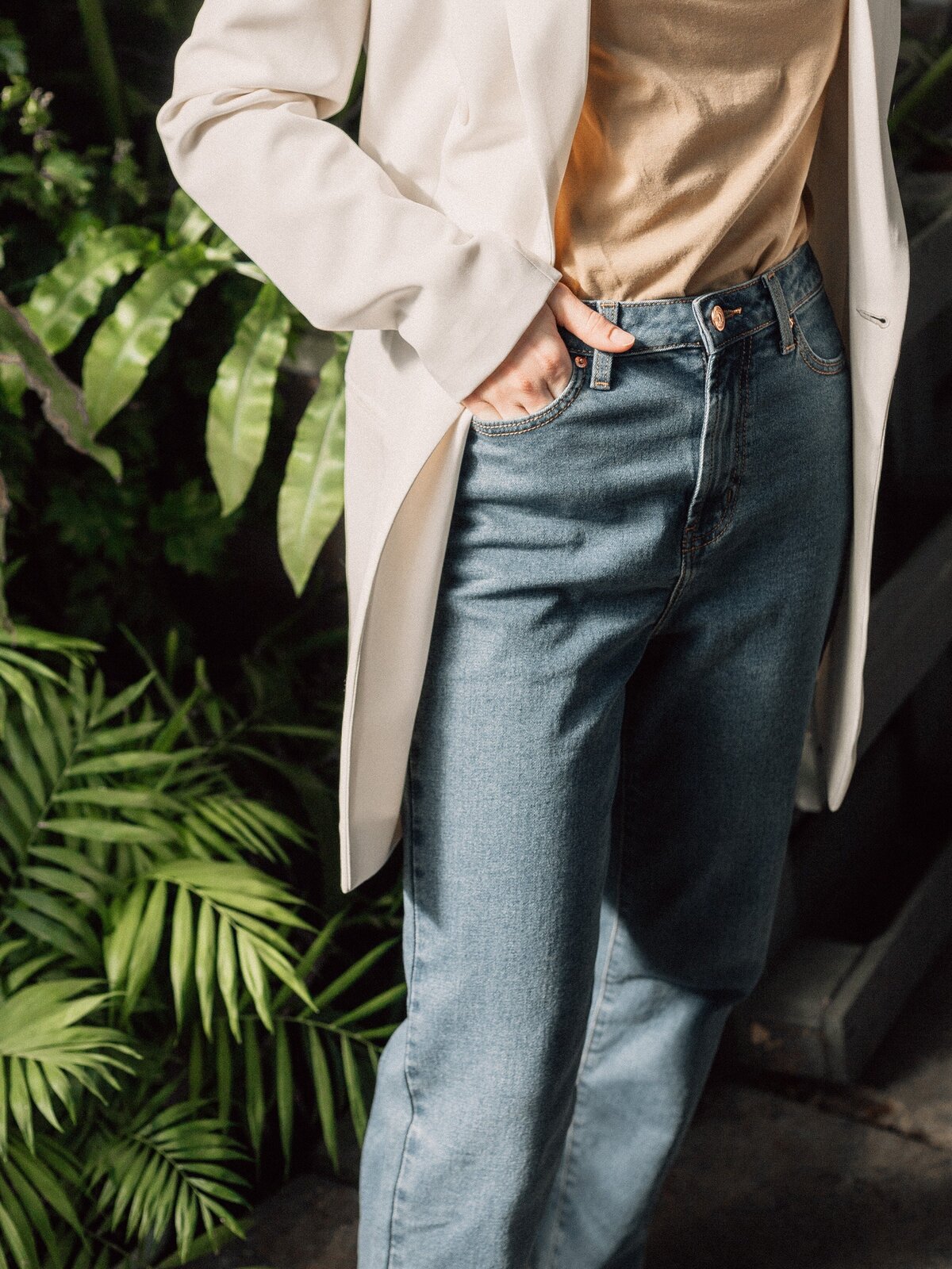pexels-valerie-voila-13727428-min