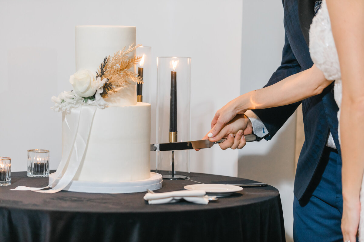 cake cutting