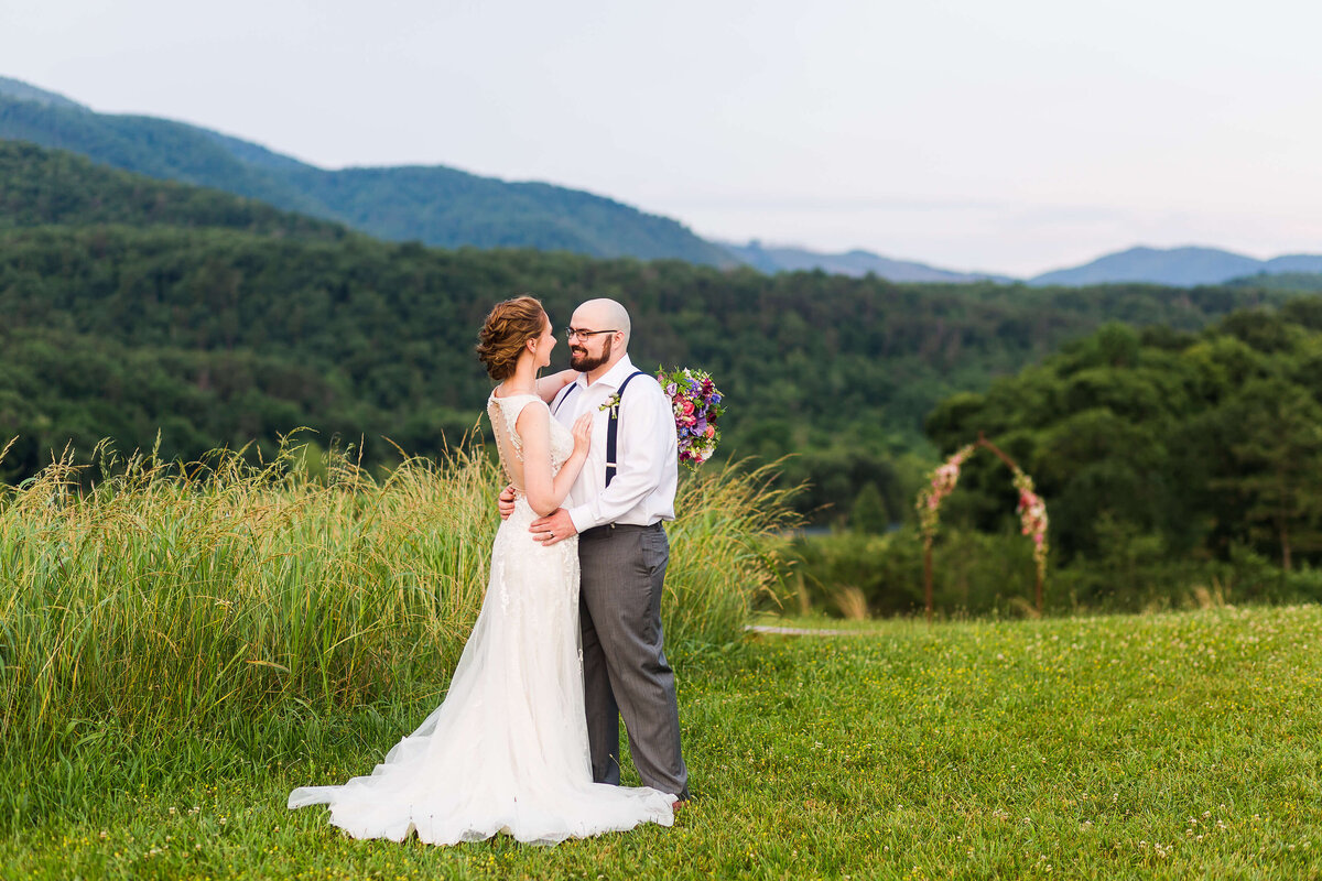 Paint-Rick-Farm-NC-Elopement-36